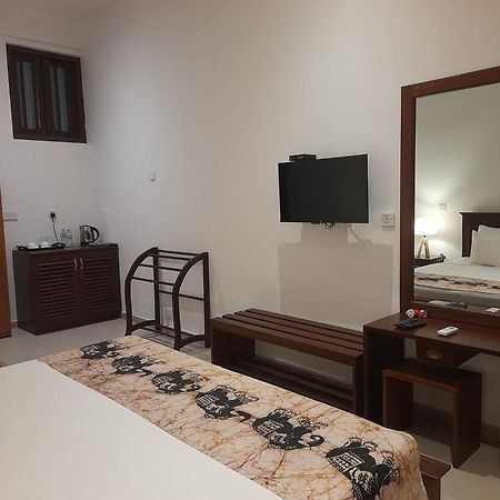 Tranquil Hotel Hikkaduwa Kültér fotó